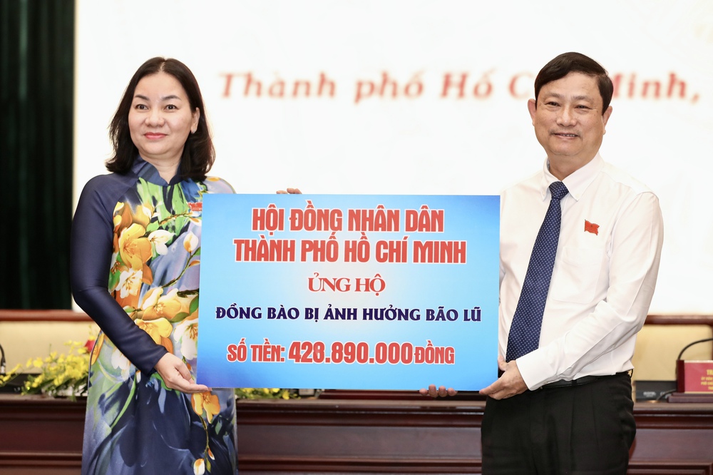 [Emagazine] - 12 dấu ấn nổi bật của TPHCM năm 2025 - Ảnh 30.