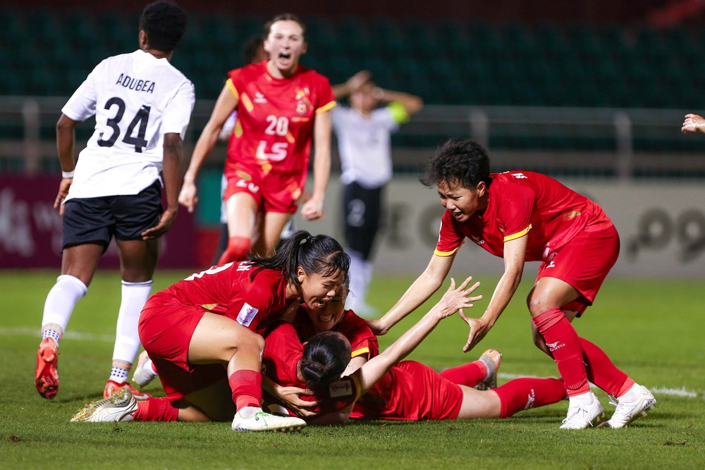 [Emagazine] - 12 dấu ấn nổi bật của TPHCM năm 2025 - Ảnh 68.