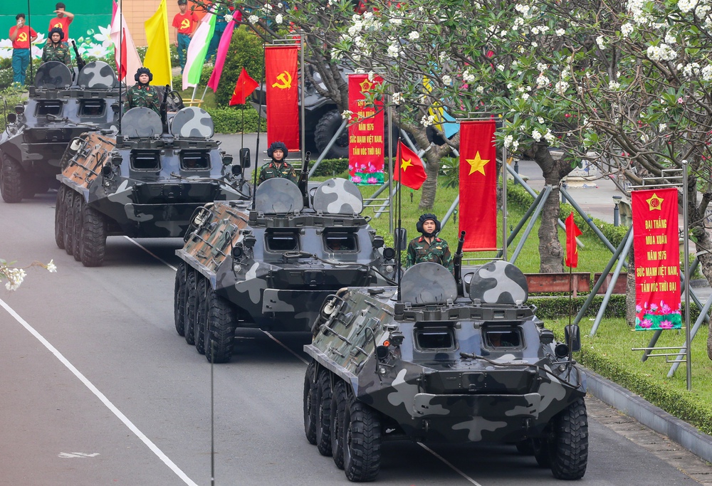 [Emagazine] - 12 dấu ấn nổi bật của TPHCM năm 2025 - Ảnh 74.