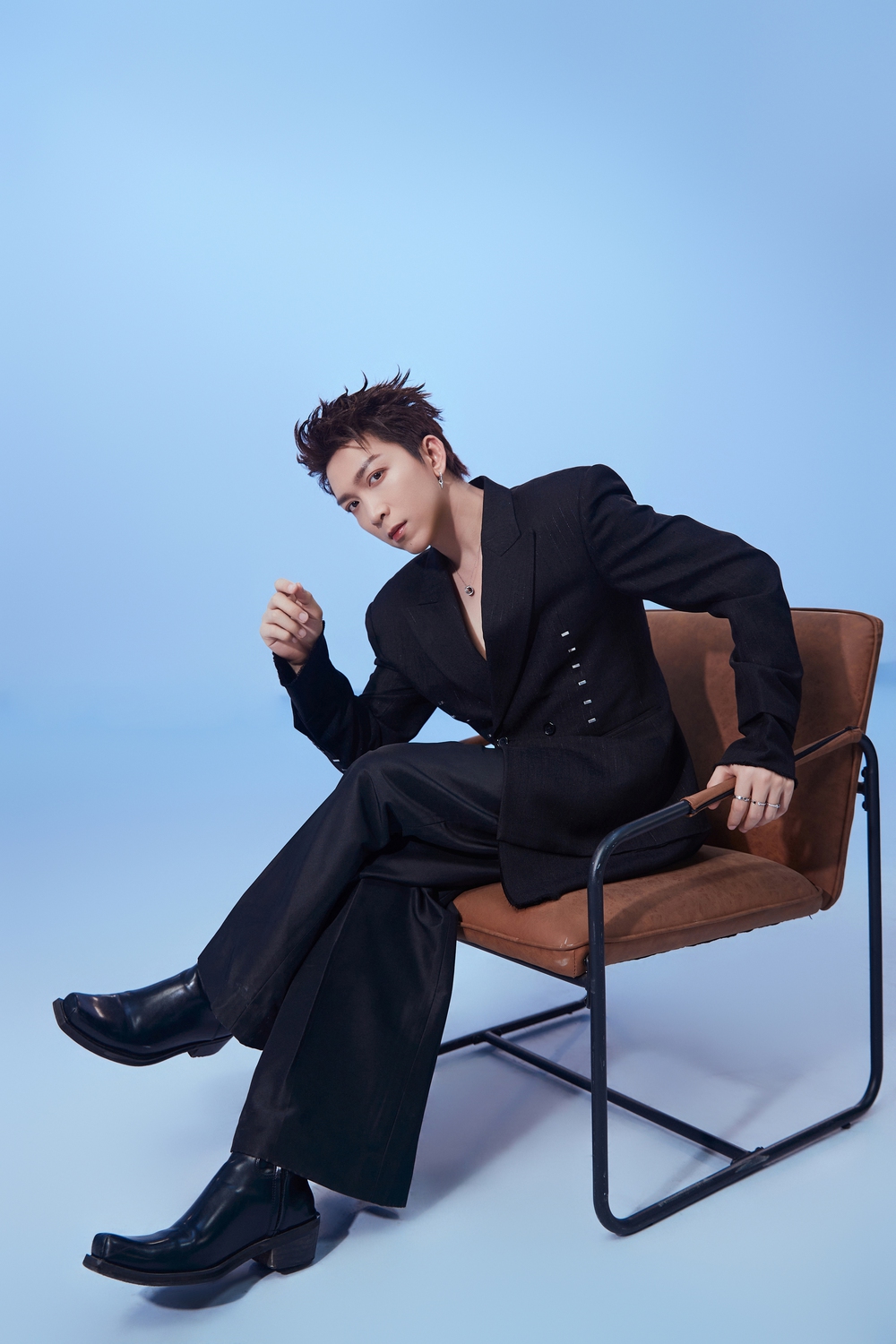 "Vẫn l&agrave; Tăng Ph&uacute;c, nhưng lu&ocirc;n l&agrave; một phi&ecirc;n bản tốt hơn mỗi ng&agrave;y"  - Ảnh 19.