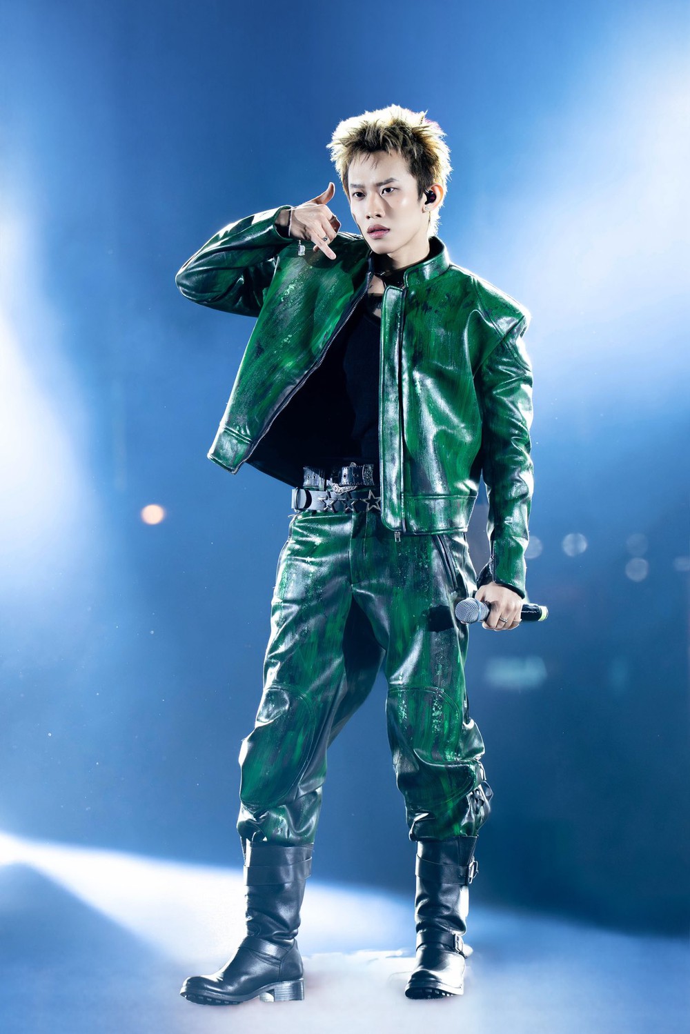 Ca sĩ Kay Trần: Lu&ocirc;n l&agrave;m nghề bằng c&aacute;i t&acirc;m  - Ảnh 14.