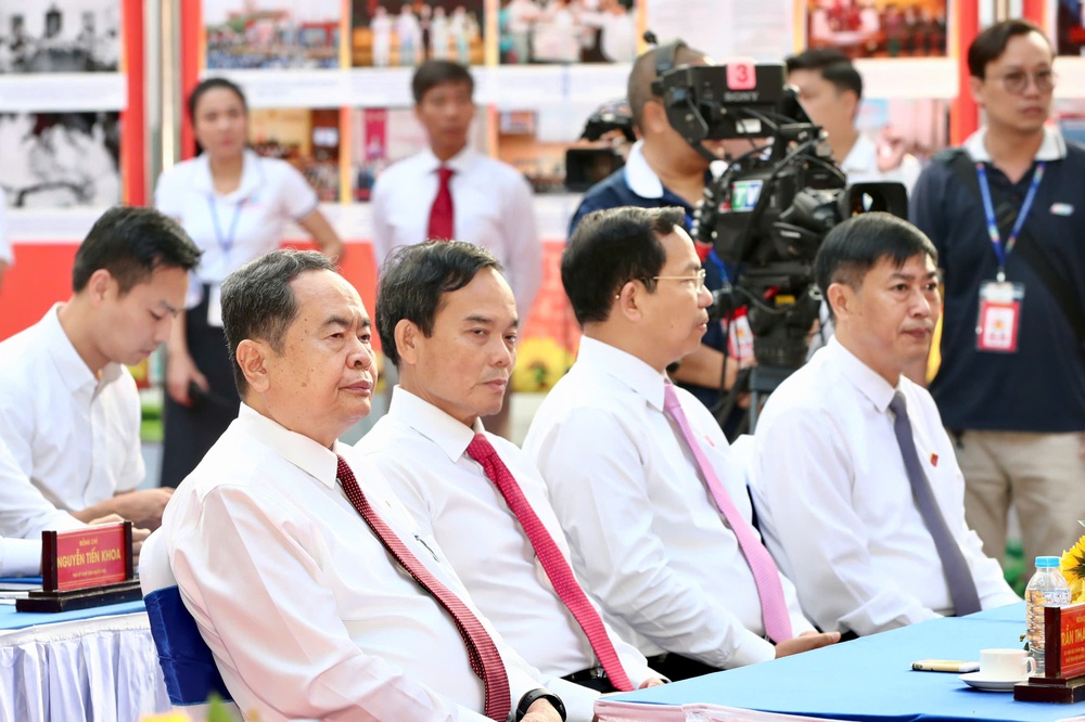 TP HCM: Tưng bừng "Ngày hội non sông" - Ảnh 15.