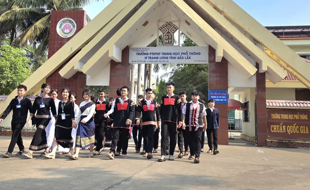 50 năm bền bỉ ươm mầm tri thức cho T&acirc;y Nguy&ecirc;n - Ảnh 8.