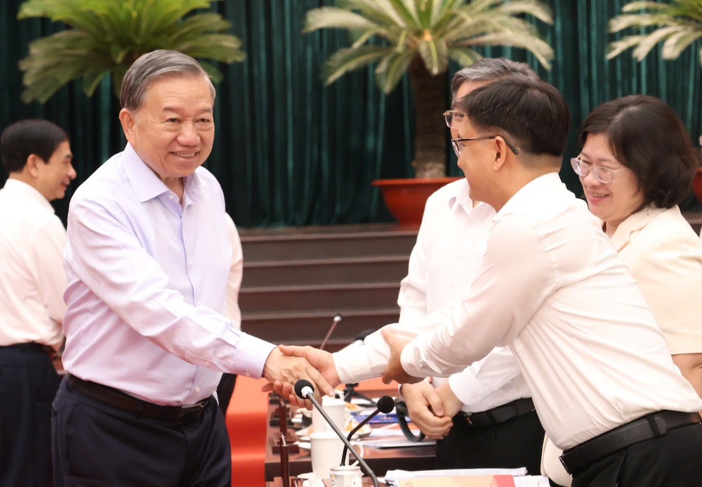 Tổng B&iacute; thư, Chủ tịch nước T&ocirc; L&acirc;m: Trung ương lu&ocirc;n quan t&acirc;m, đồng h&agrave;nh, ủng hộ TPHCM - Ảnh 7.