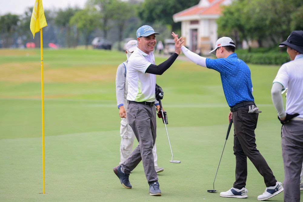 Những khoảnh khắc ấn tượng tại giải Golf "Tôi yêu Việt Nam" lần 4" - Ảnh 30.