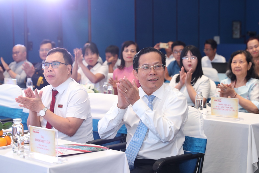 Toàn cảnh trao giải 3 cuộc thi lớn tại Báo Người Lao Động - Ảnh 2.