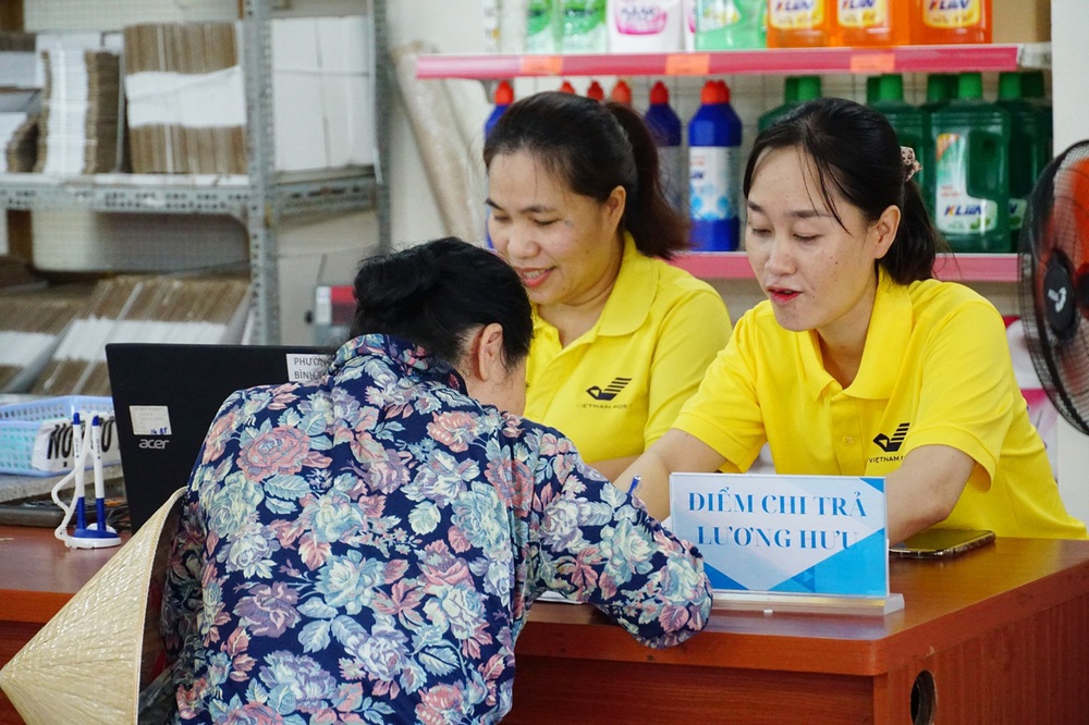 TPHCM: Đột ph&aacute; an sinh từ 3 nghị quyết mới - Ảnh 8.