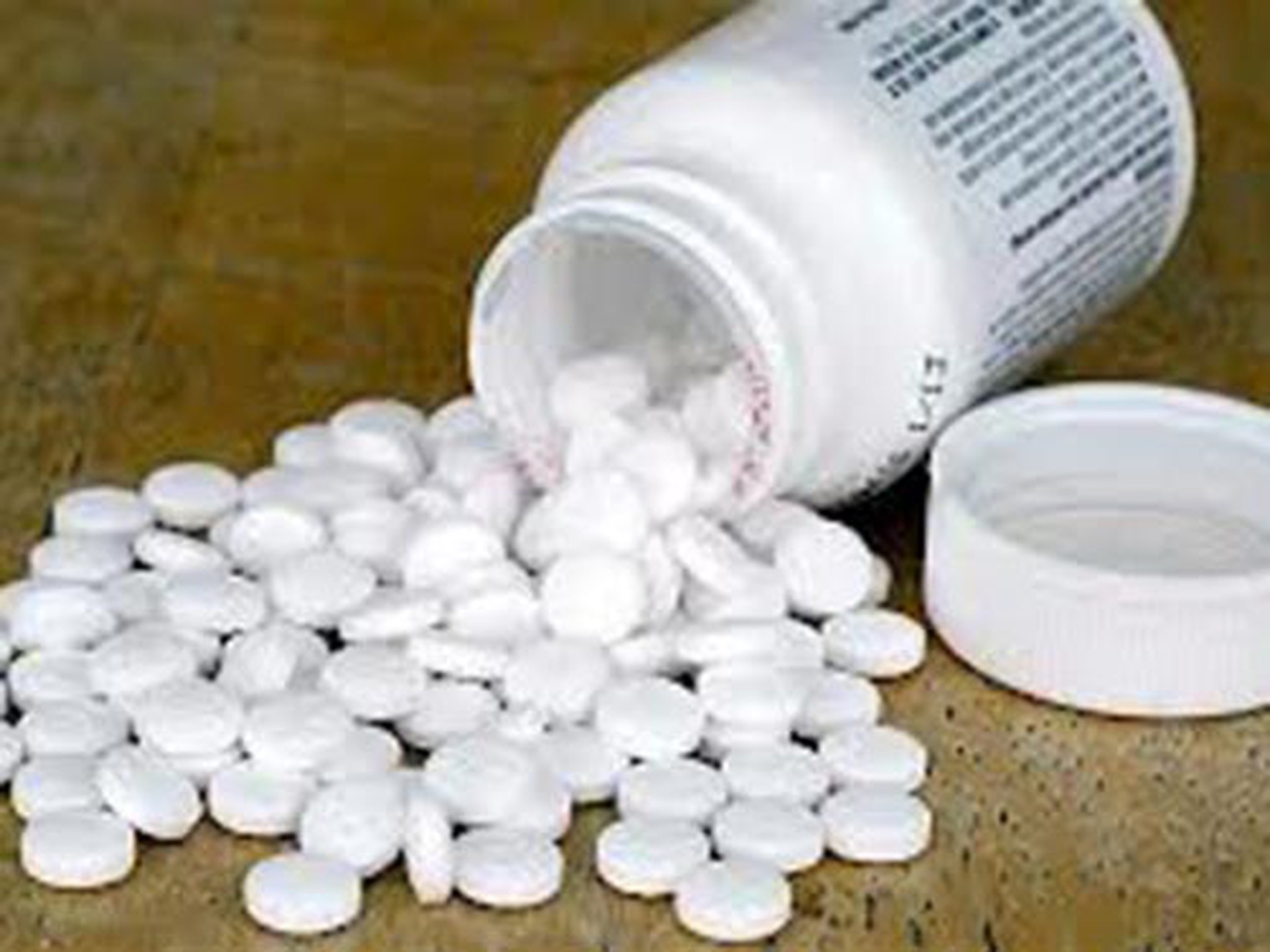C&aacute;c nh&agrave; nghi&ecirc;n cứu khuyến c&aacute;o n&ecirc;n d&ugrave;ng aspirin khi thật cần thiết     Ảnh: TELEGRAPH.CO.UK