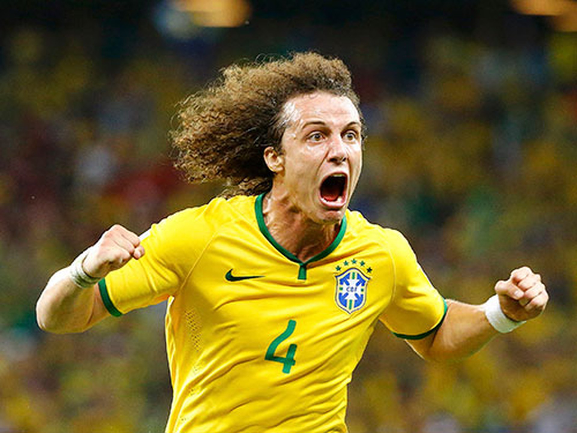 David Luiz đang l&agrave; mẫu trung vệ to&agrave;n diện của Brazil với 2 b&agrave;n thắng v&agrave; 1 đường chuyền th&agrave;nh b&agrave;n   Ảnh: REUTERS
