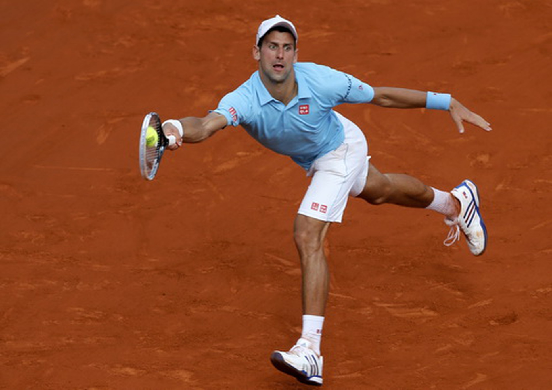 Giải đấu s&acirc;n đất nện ở Monte Carlo chờ  Djokovic lập kỳ t&iacute;ch