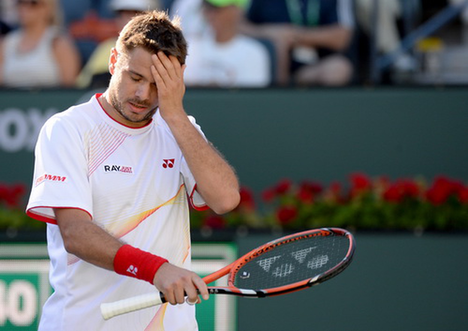 Wawrinka thua ngay ở trận ra qu&acirc;n nội dung đ&ocirc;i nam