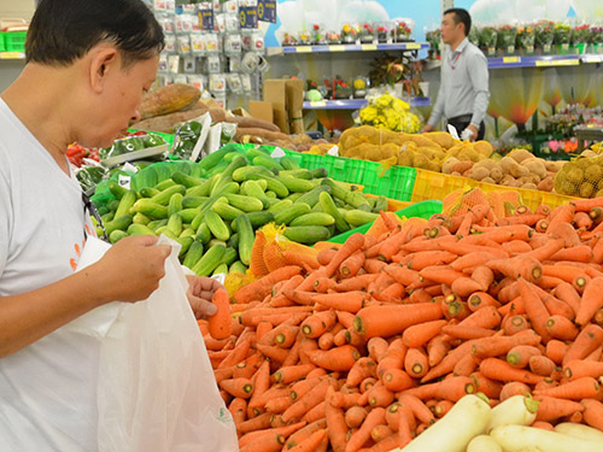 C&agrave; rốt gi&uacute;p l&agrave;m giảm nguy cơ g&acirc;y bệnh đục thủy tinh thểẢnh: Tấn Thạnh