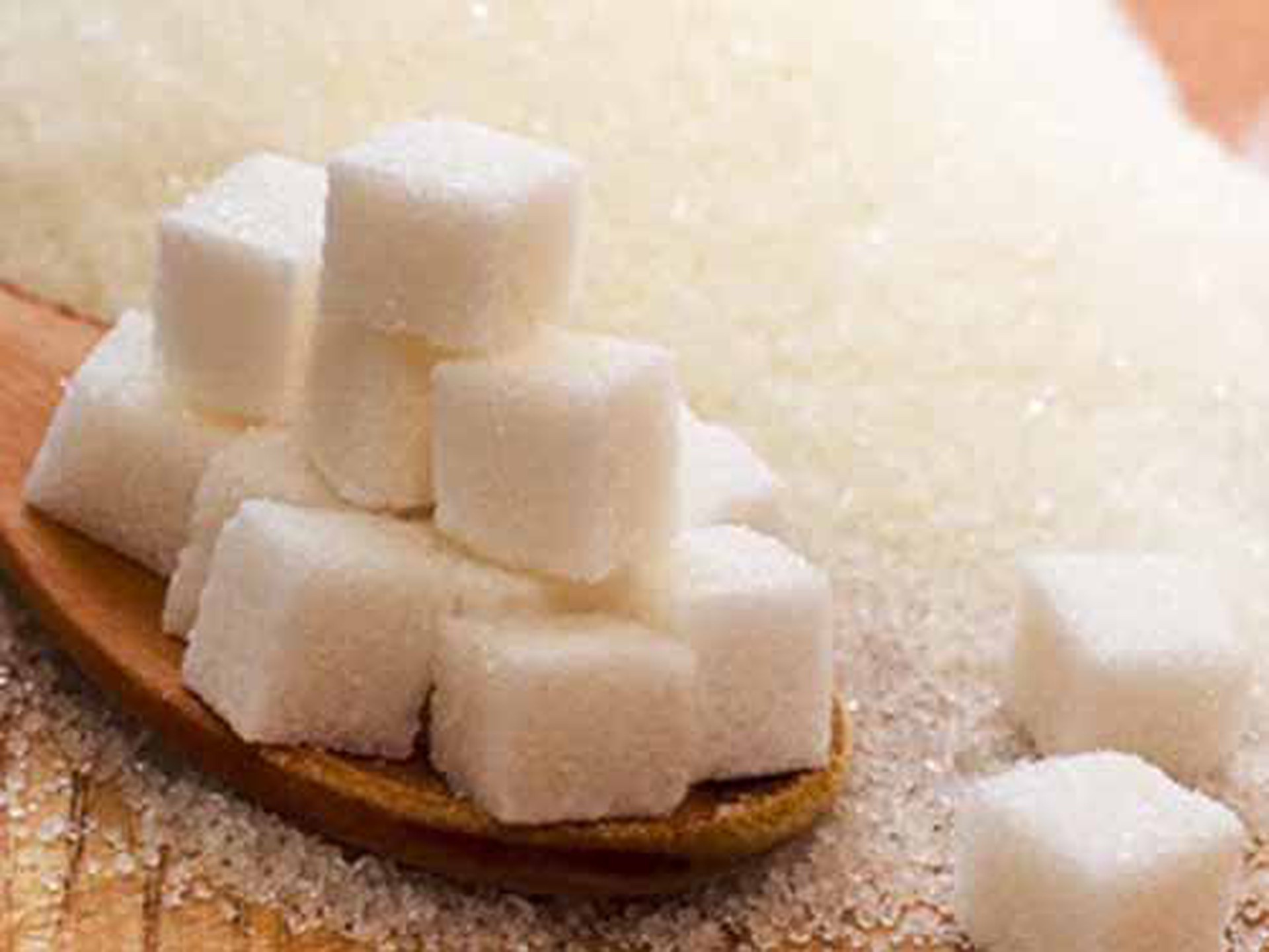 Người d&ugrave;ng nhiều đường c&oacute; nguy cơ cao huyết &aacute;p mạn t&iacute;nh hơn gấp đ&ocirc;i so với người &iacute;t d&ugrave;ng đường 		            Ảnh: NESCA NEWS