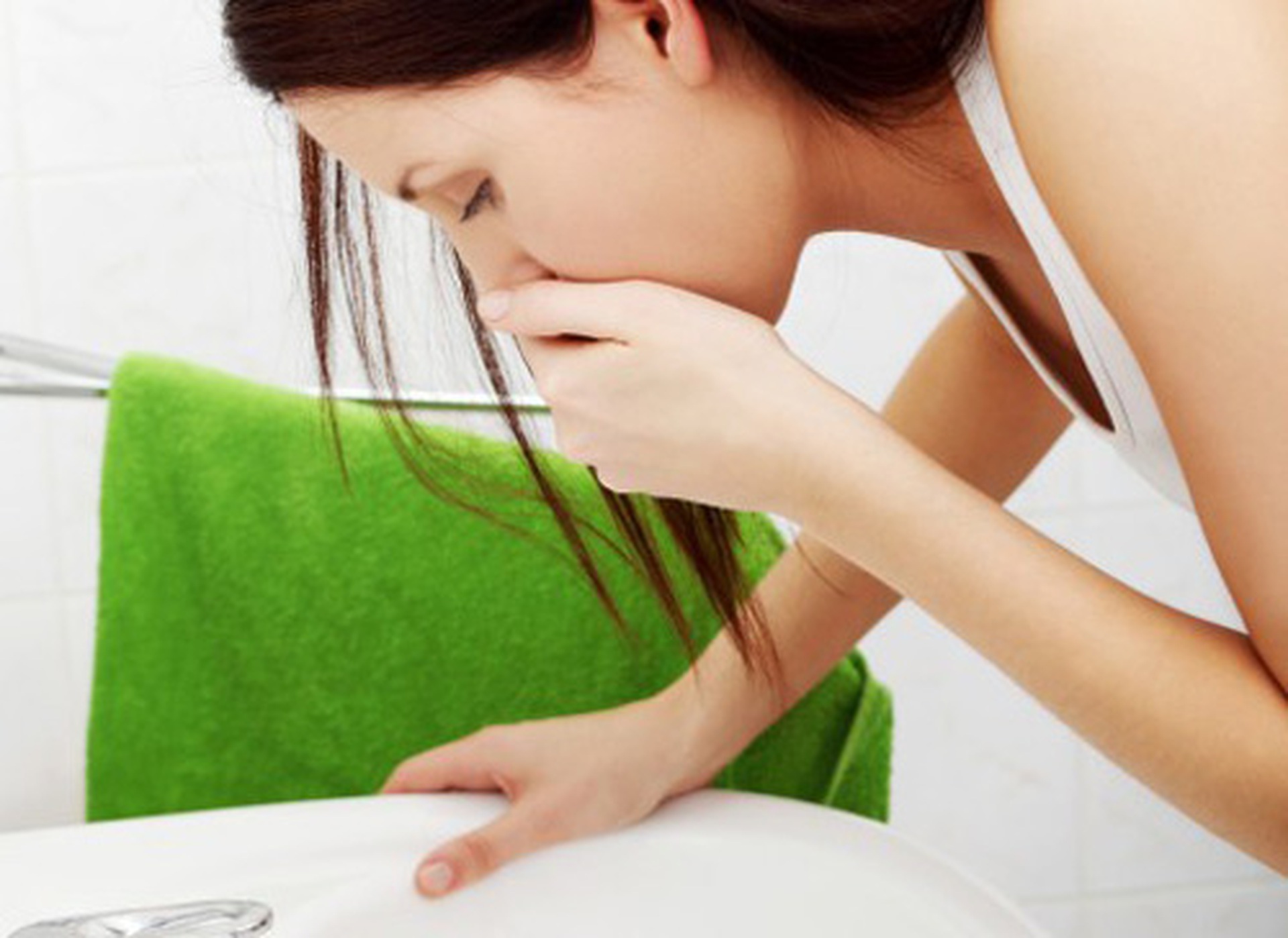 Nhạy cảm với m&ugrave;i l&agrave; một trong những dấu hiệu nhiễm độc