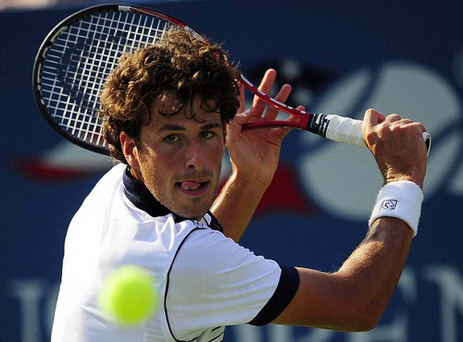 Robin Haase c&oacute; chiến thắng để đời trước cựu v&ocirc; địch &Uacute;c mở rộng Stanislas Wawrinka