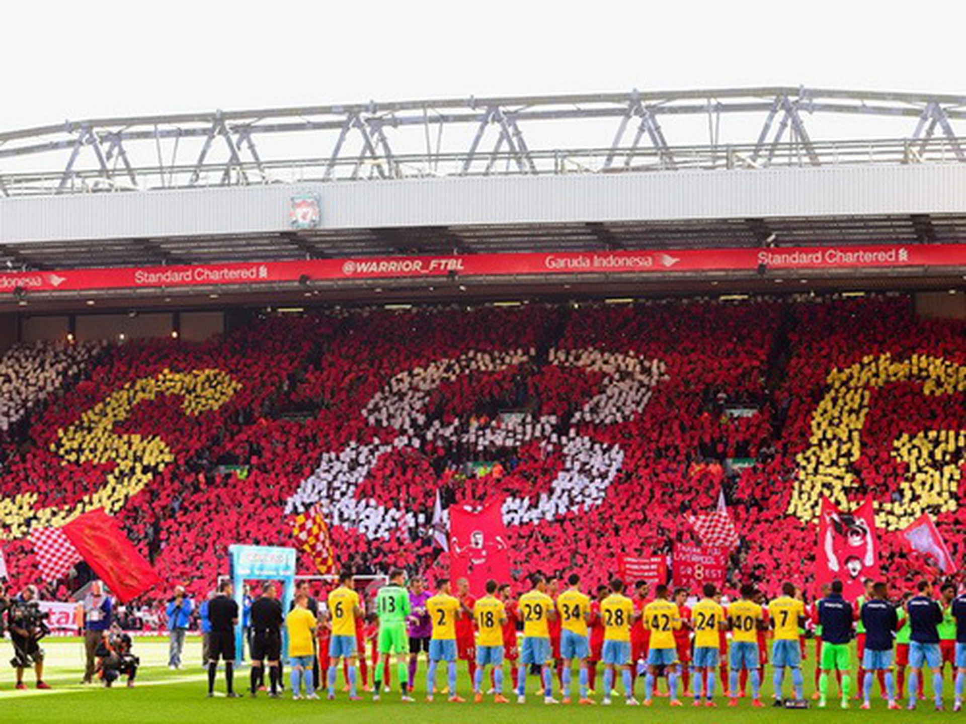 D&agrave;n ch&agrave;o danh dự d&agrave;nh cho Steven Gerrard lần cuối c&ugrave;ng thi đấu ở s&acirc;n Anfield
