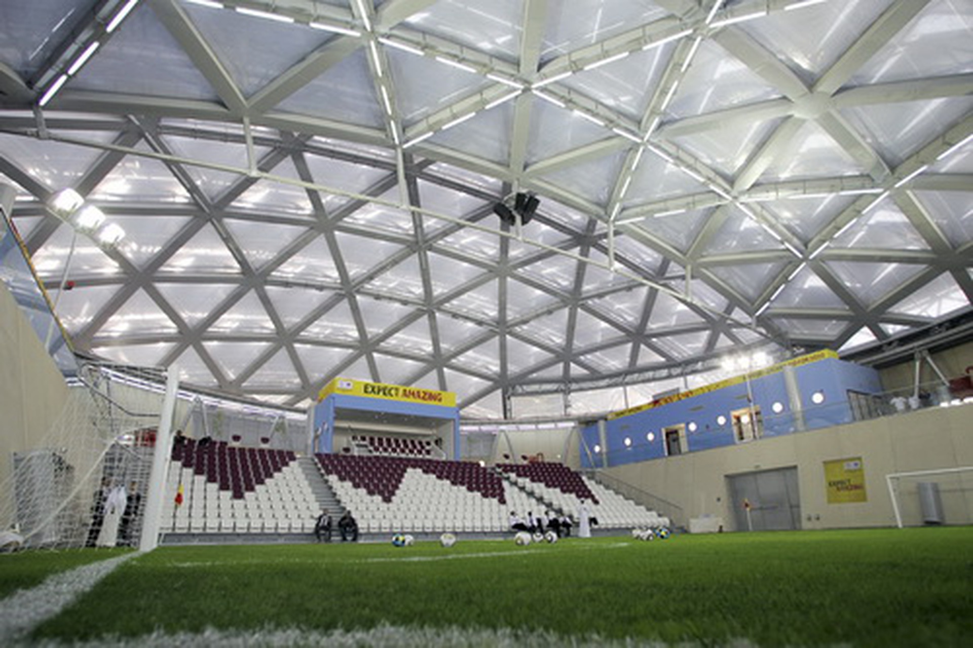 Một s&acirc;n b&oacute;ng tham gia đăng cai World Cup 2022 tại Qatar