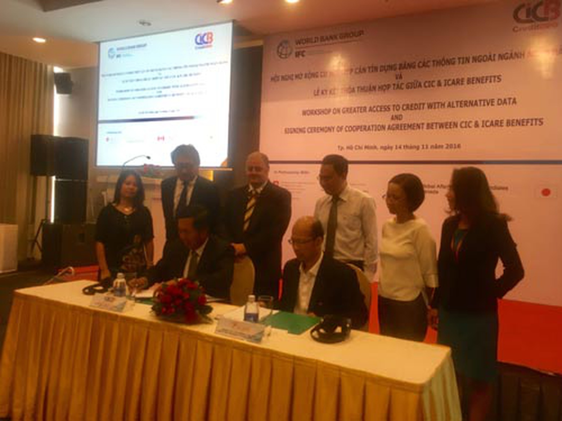 Trung t&acirc;m Th&ocirc;ng tin t&iacute;n dụng quốc gia Việt Nam v&agrave; C&ocirc;ng ty CP Hỗ trợ Dịch vụ Thanh to&aacute;n Việt Ph&uacute; k&yacute; kết thỏa thuận hợp t&aacute;c