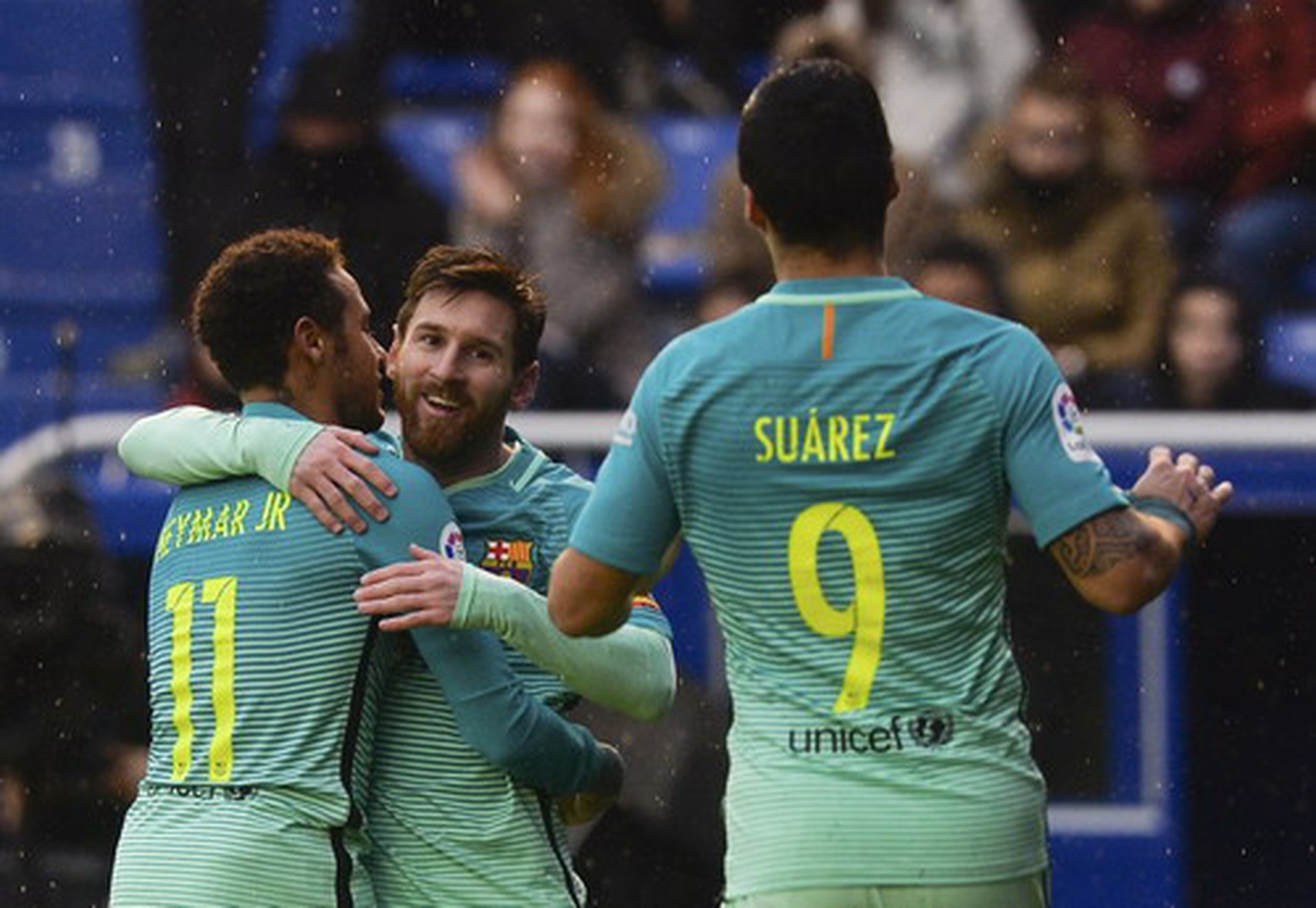 Neymar bắt nhịp ghi b&agrave;n trở lại