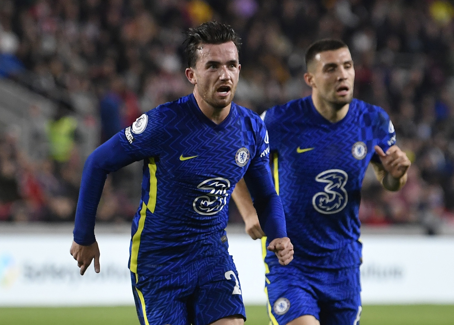 Người nhện Mendy gi&uacute;p Chelsea thắng t&acirc;n binh, đ&ograve;i ng&ocirc;i đầu Ngoại hạng - Ảnh 3.