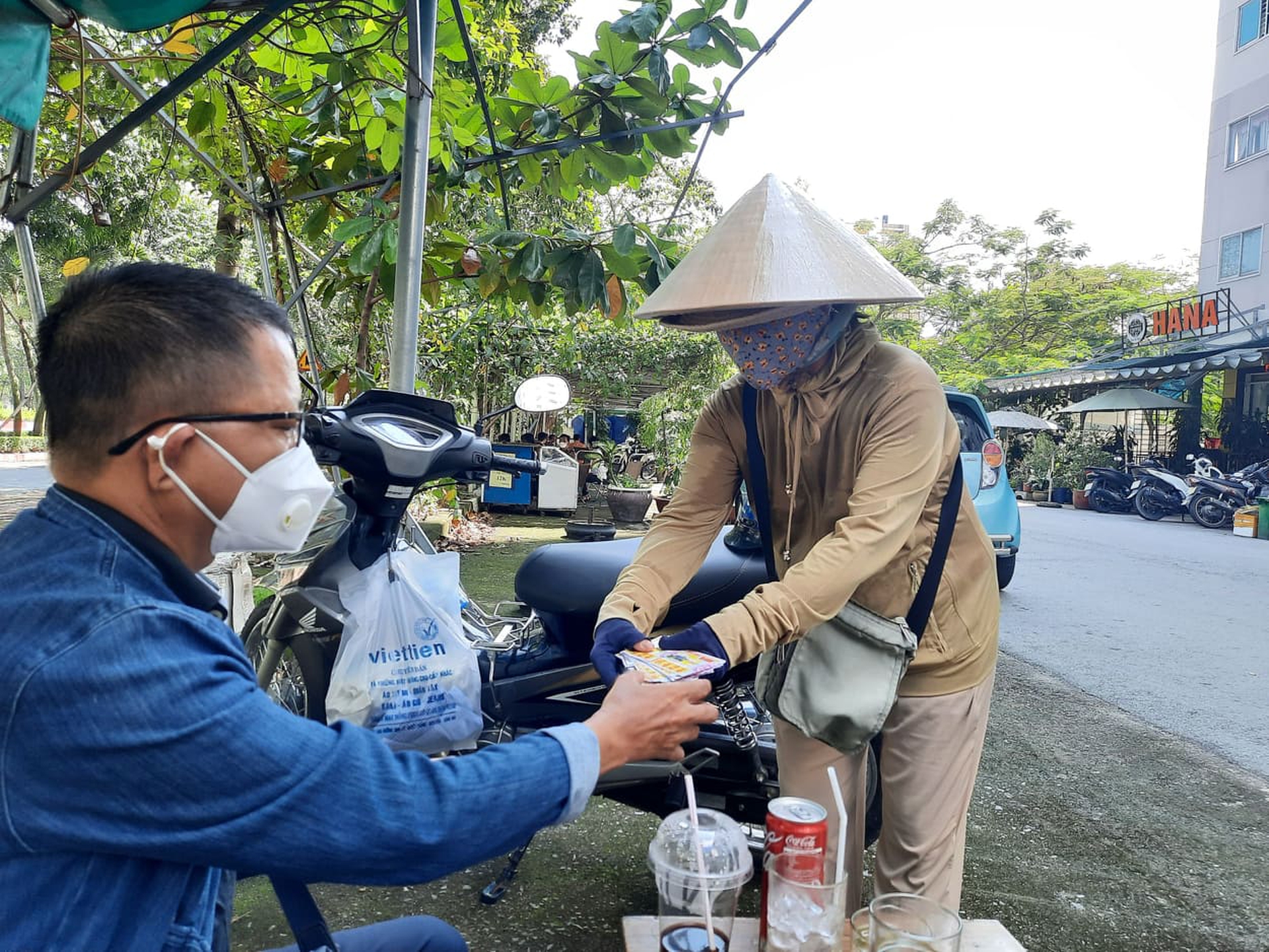 TP Bi&ecirc;n H&ograve;a tưng bừng từ s&aacute;ng đến trưa 24-10 - Ảnh 11.
