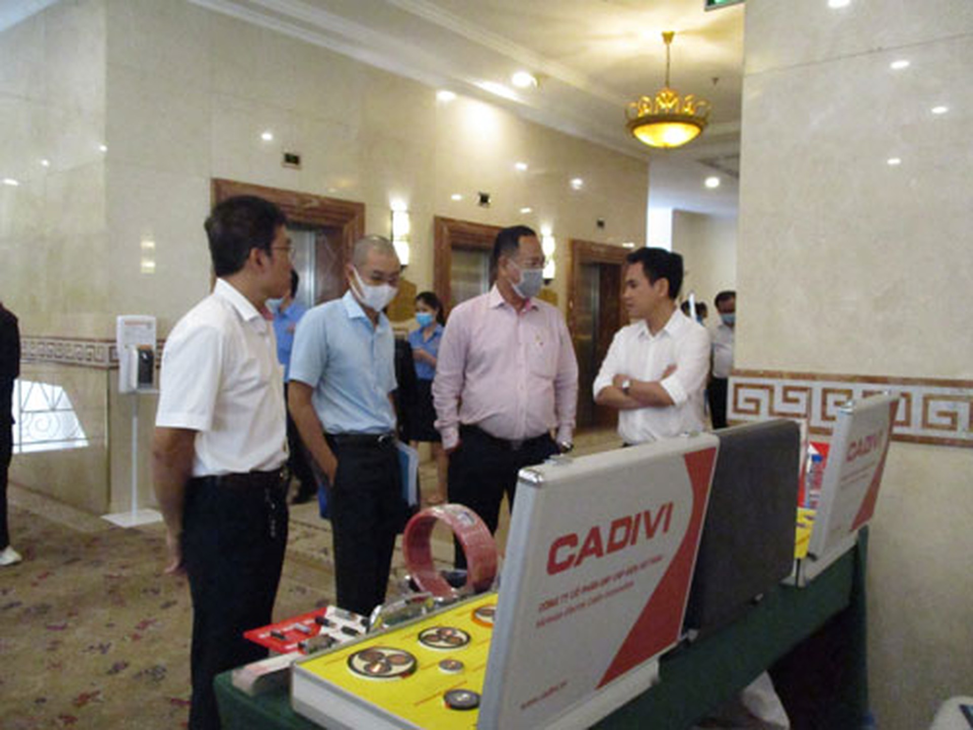 Tận dụng đ&ograve;n bẩy thương hiệu quốc gia Việt Nam - Ảnh 1.