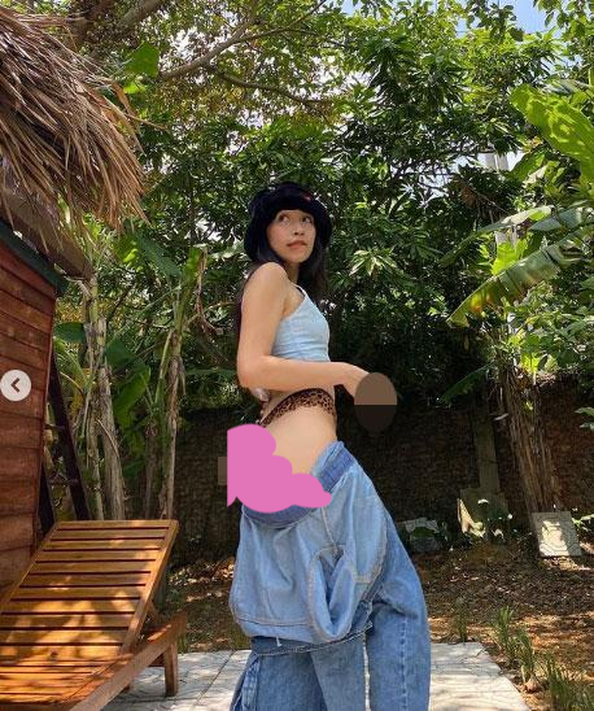 Con g&aacute;i ca sĩ Mỹ Linh xin lỗi về pha lột quần khoe m&ocirc;ng phản cảm - Ảnh 1.