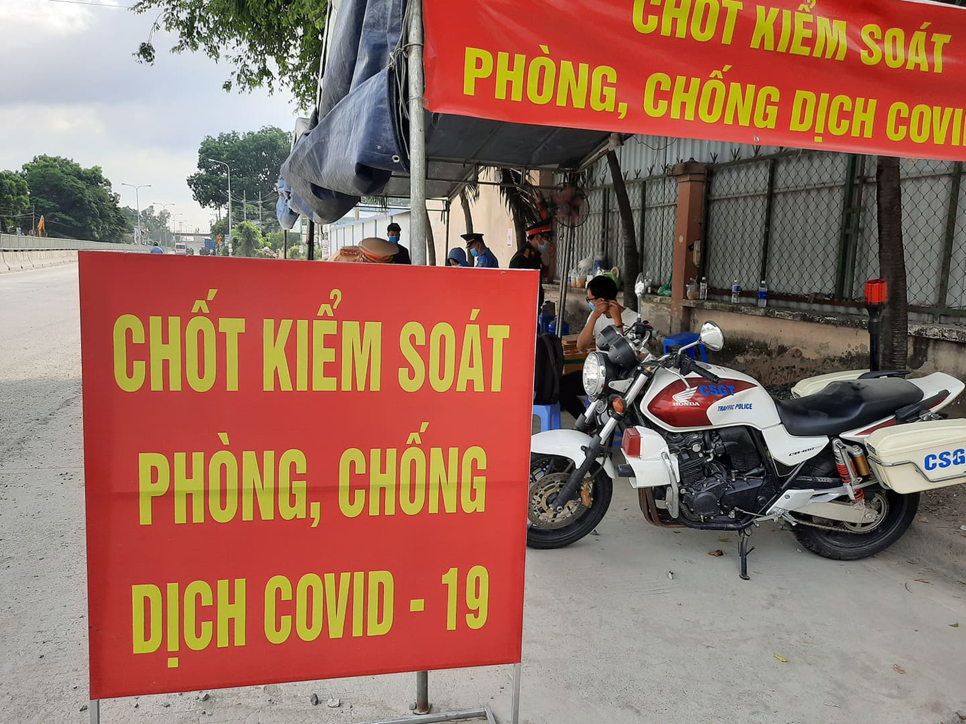 Diễn biến mới sau khi quy định từ TP HCM đến Đồng Nai phải c&aacute;ch ly 21 ng&agrave;y - Ảnh 6.