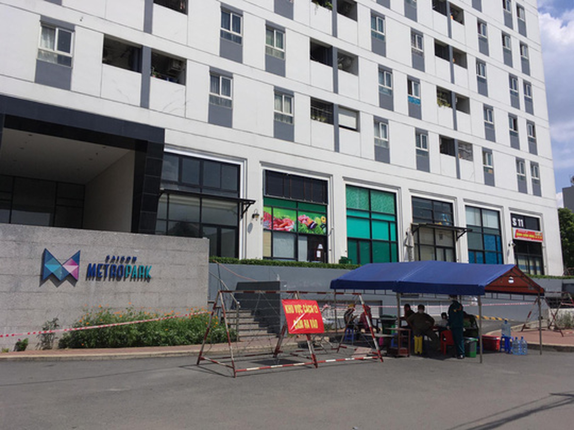 TP HCM: Th&ecirc;m 15 ca nhiễm SARS-CoV-2, c&oacute; người li&ecirc;n quan điểm nh&oacute;m hội th&aacute;nh truyền gi&aacute;o Phục Hưng - Ảnh 1.