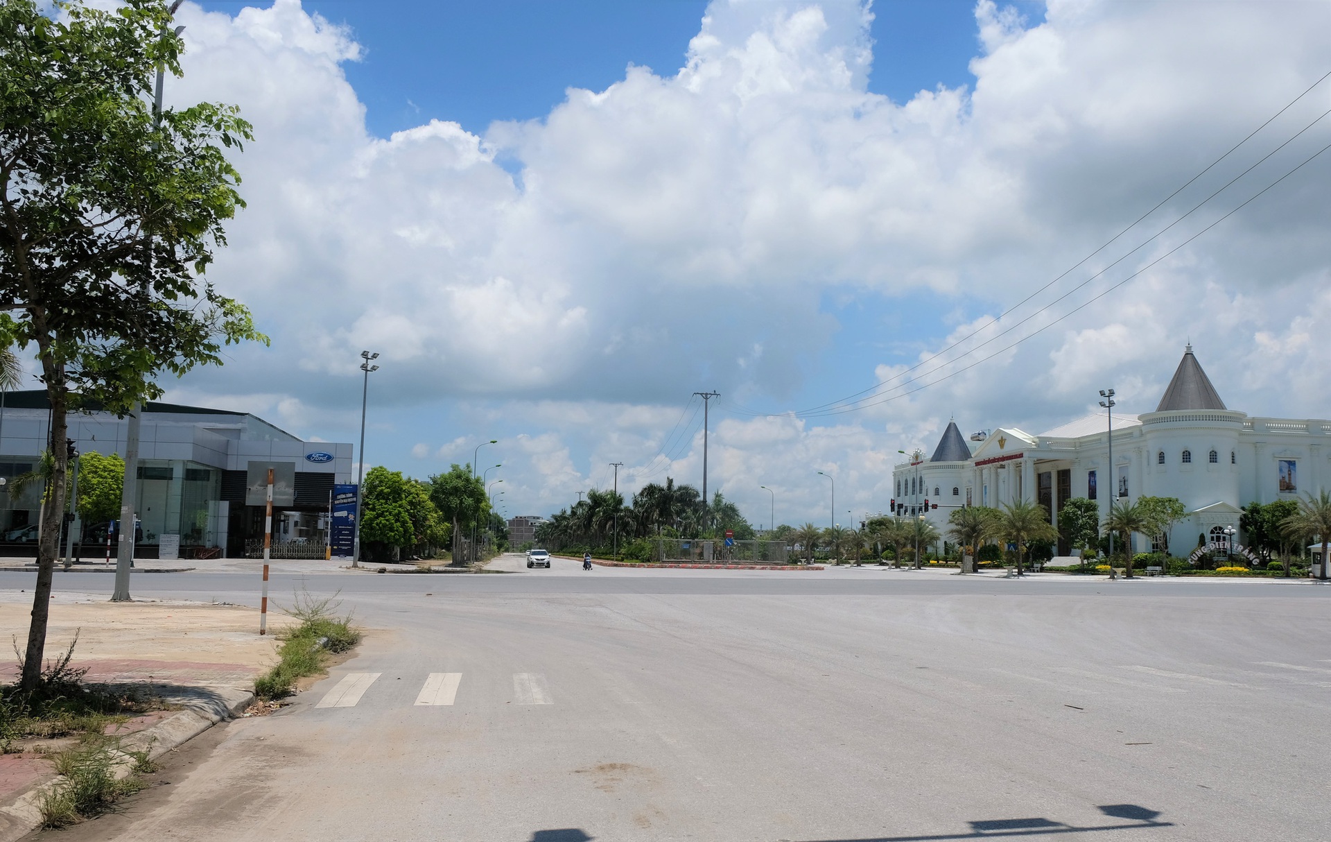 Sai phạm x&acirc;y dựng tr&agrave;n lan tại đại lộ V&otilde; Nguy&ecirc;n Gi&aacute;p ở Thanh H&oacute;a - Ảnh 3.