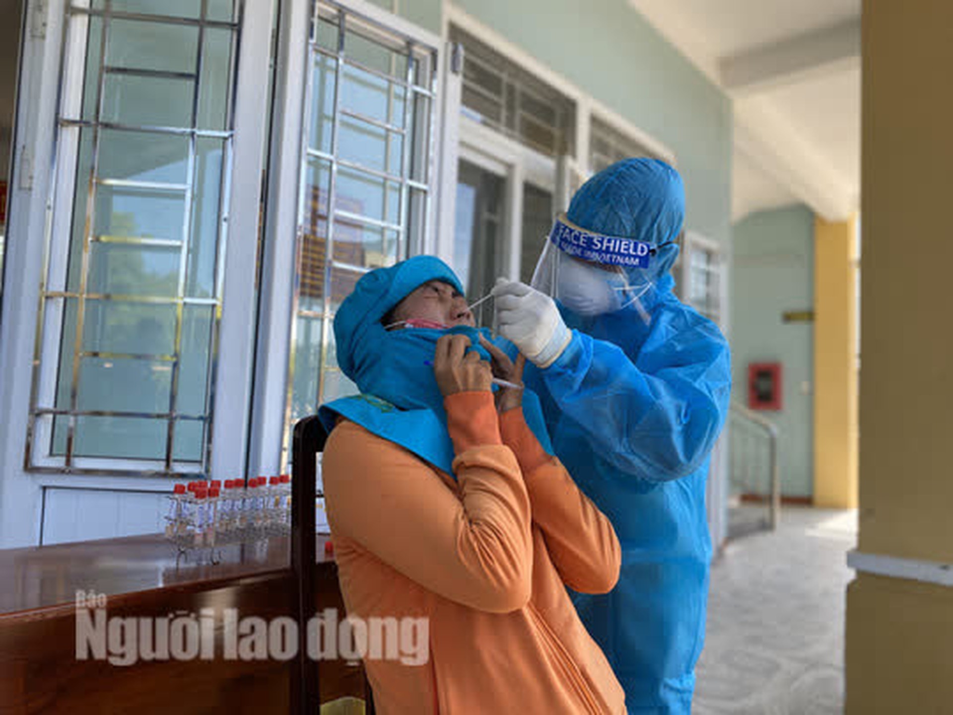 Đ&agrave; Nẵng dừng hoạt động 1 chợ, x&eacute;t nghiệm hơn 300 tiểu thương - Ảnh 2.