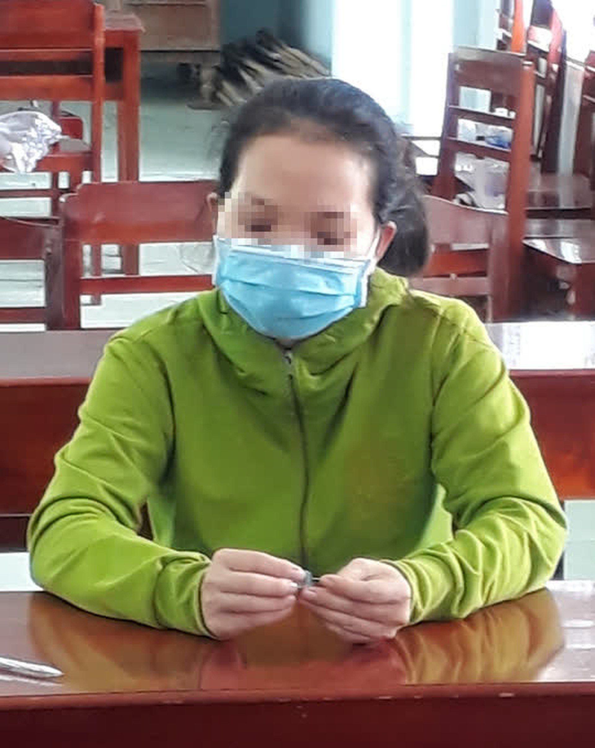 D&ugrave;ng Facebook mang t&ecirc;n chồng để xuy&ecirc;n tạc c&ocirc;ng t&aacute;c ph&ograve;ng chống dịch - Ảnh 1.