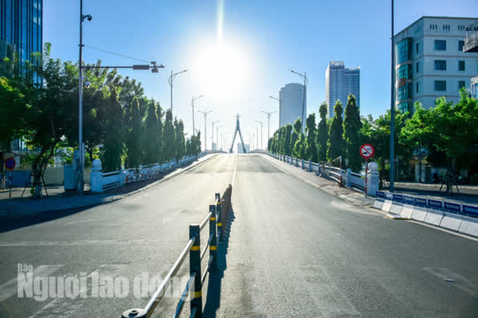 Đ&agrave; Nẵng bắt đầu thực hiện ai ở đ&acirc;u th&igrave; ở đ&oacute;, ra ngo&agrave;i kh&ocirc;ng l&yacute; do sẽ bị xử nghi&ecirc;m - Ảnh 10.