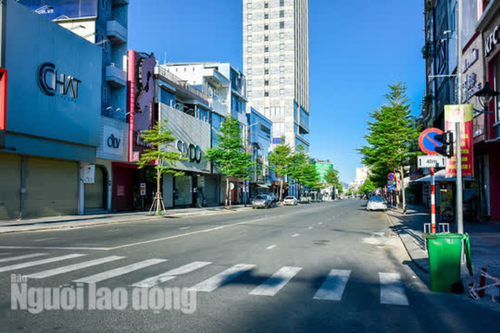 Đ&agrave; Nẵng bắt đầu thực hiện ai ở đ&acirc;u th&igrave; ở đ&oacute;, ra ngo&agrave;i kh&ocirc;ng l&yacute; do sẽ bị xử nghi&ecirc;m - Ảnh 5.