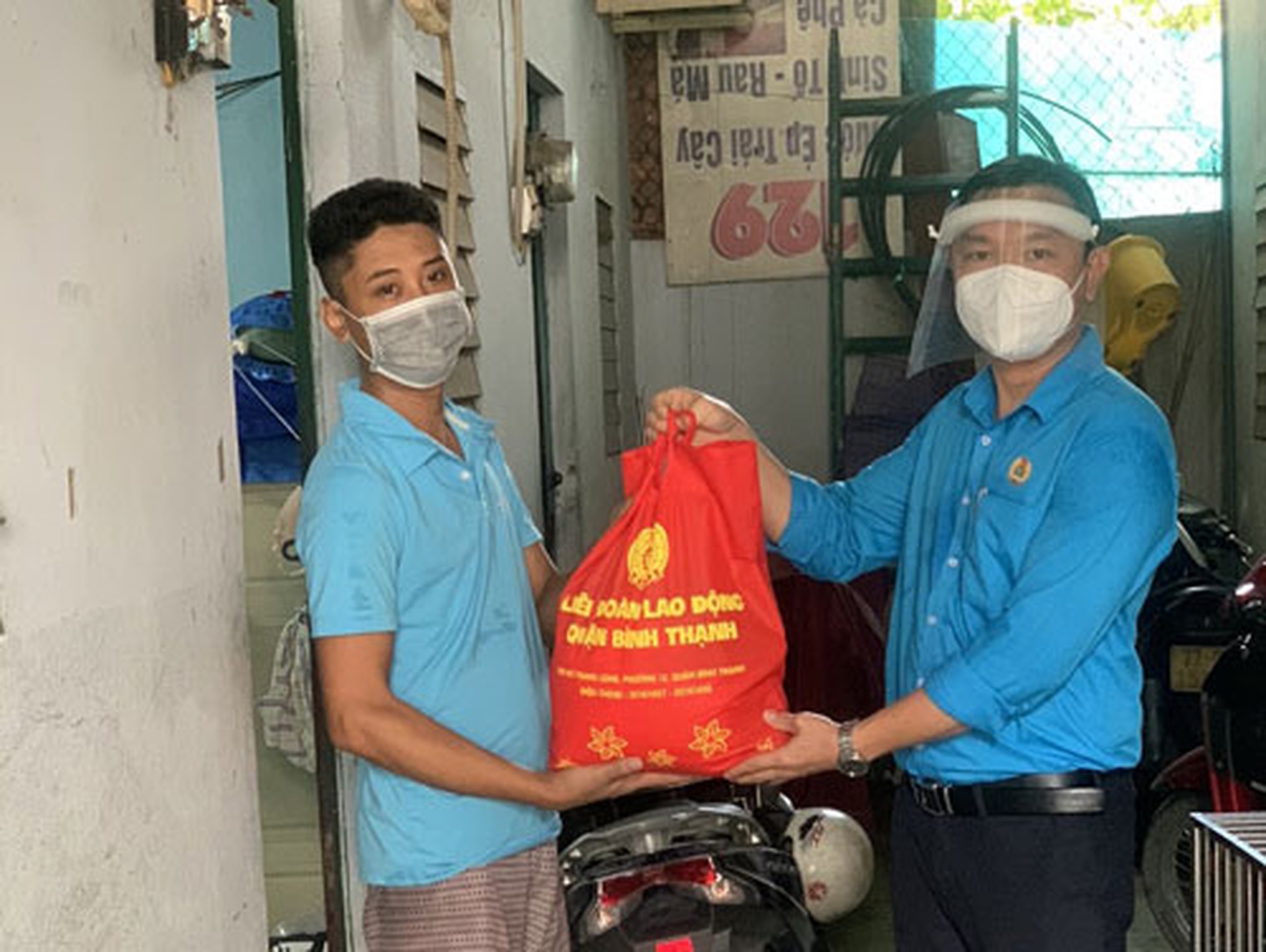 T&uacute;i an sinh C&ocirc;ng đo&agrave;n đến tay đo&agrave;n vi&ecirc;n - Ảnh 1.
