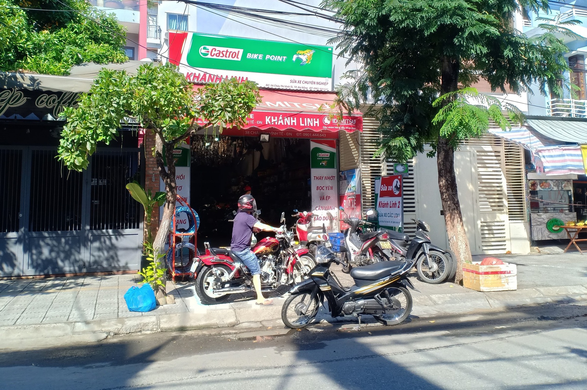 Đ&agrave; Nẵng ng&agrave;y đầu nới lỏng gi&atilde;n c&aacute;ch, nhiều h&agrave;ng qu&aacute;n v&ugrave;ng xanh mở cửa trở lại - Ảnh 8.
