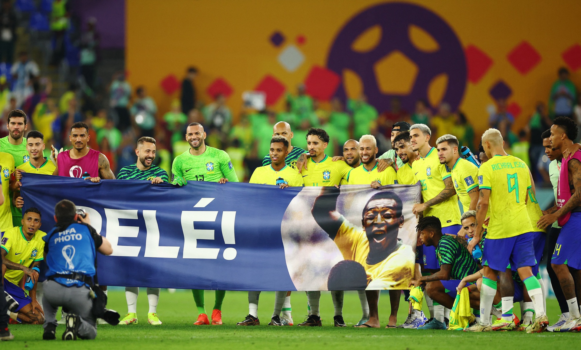 Đ&egrave; bẹp H&agrave;n Quốc, Neymar v&agrave; Brazil v&agrave;o tứ kết - Ảnh 7.
