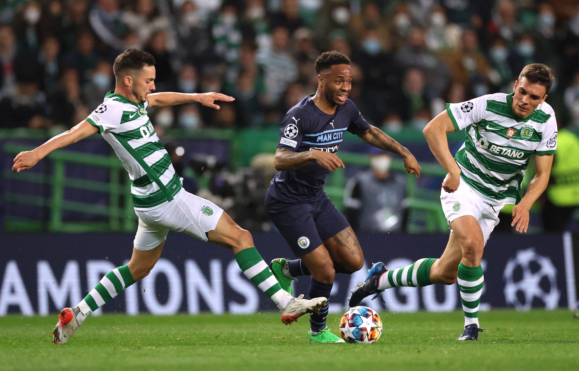 V&ugrave;i dập chủ nh&agrave; Sporting CP, Man City chắc suất tứ kết Champions League - Ảnh 6.