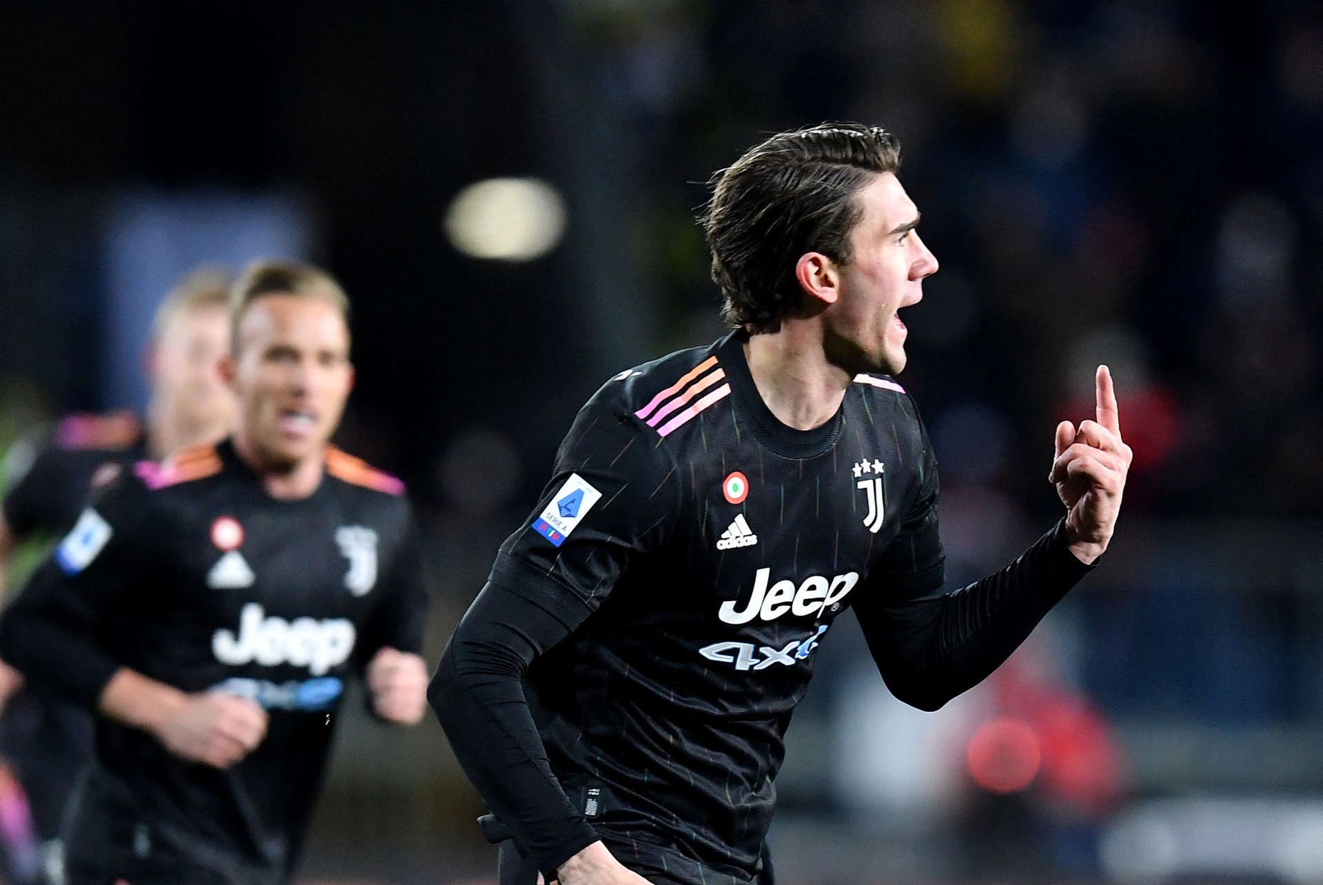 V&ograve;ng 27 Serie A: Juventus r&uacute;t ngắn khoảng c&aacute;ch với Top 3 - Ảnh 2.