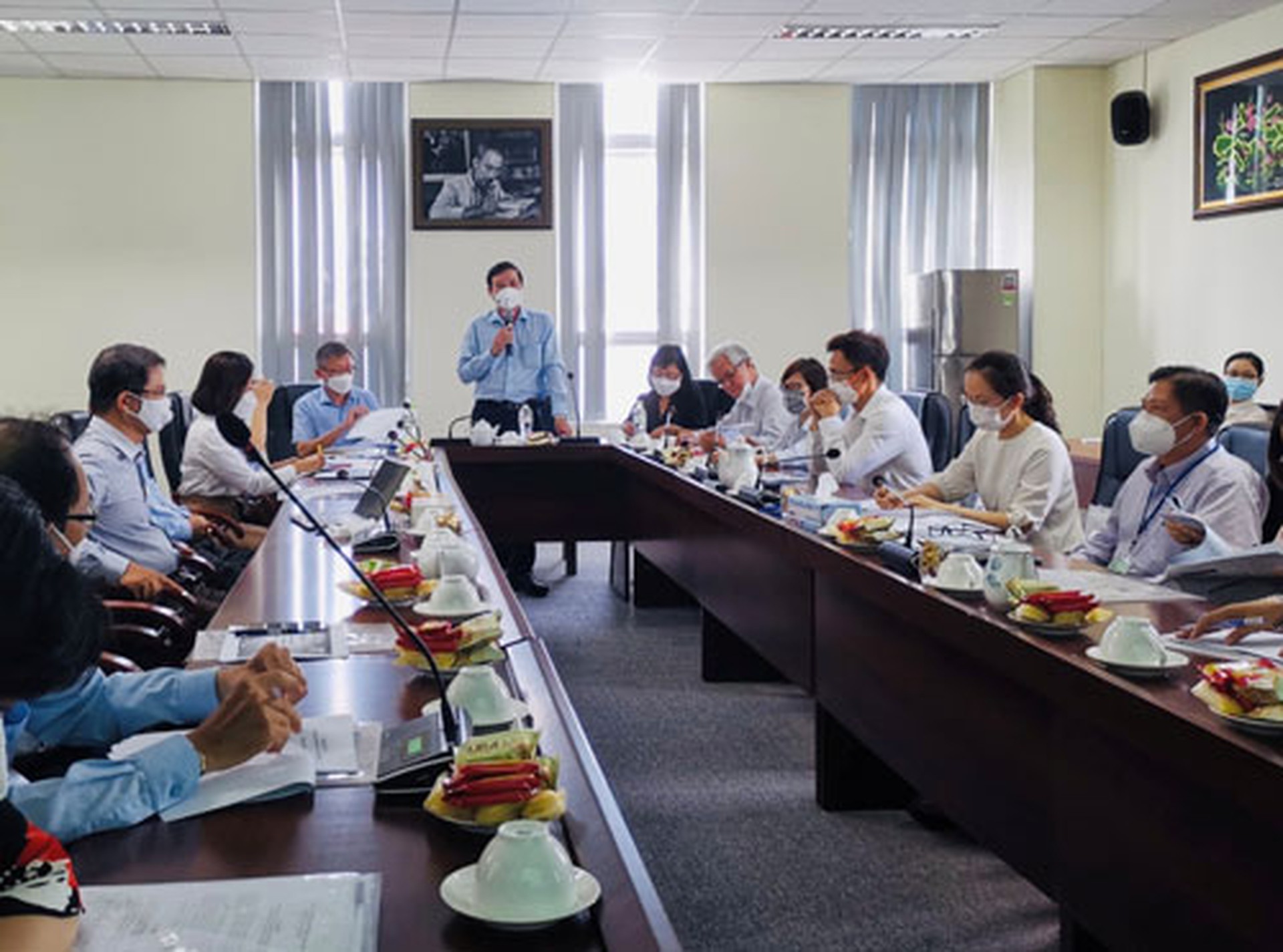 Nh&acirc;n lực y tế học đường vừa thiếu vừa yếu - Ảnh 1.