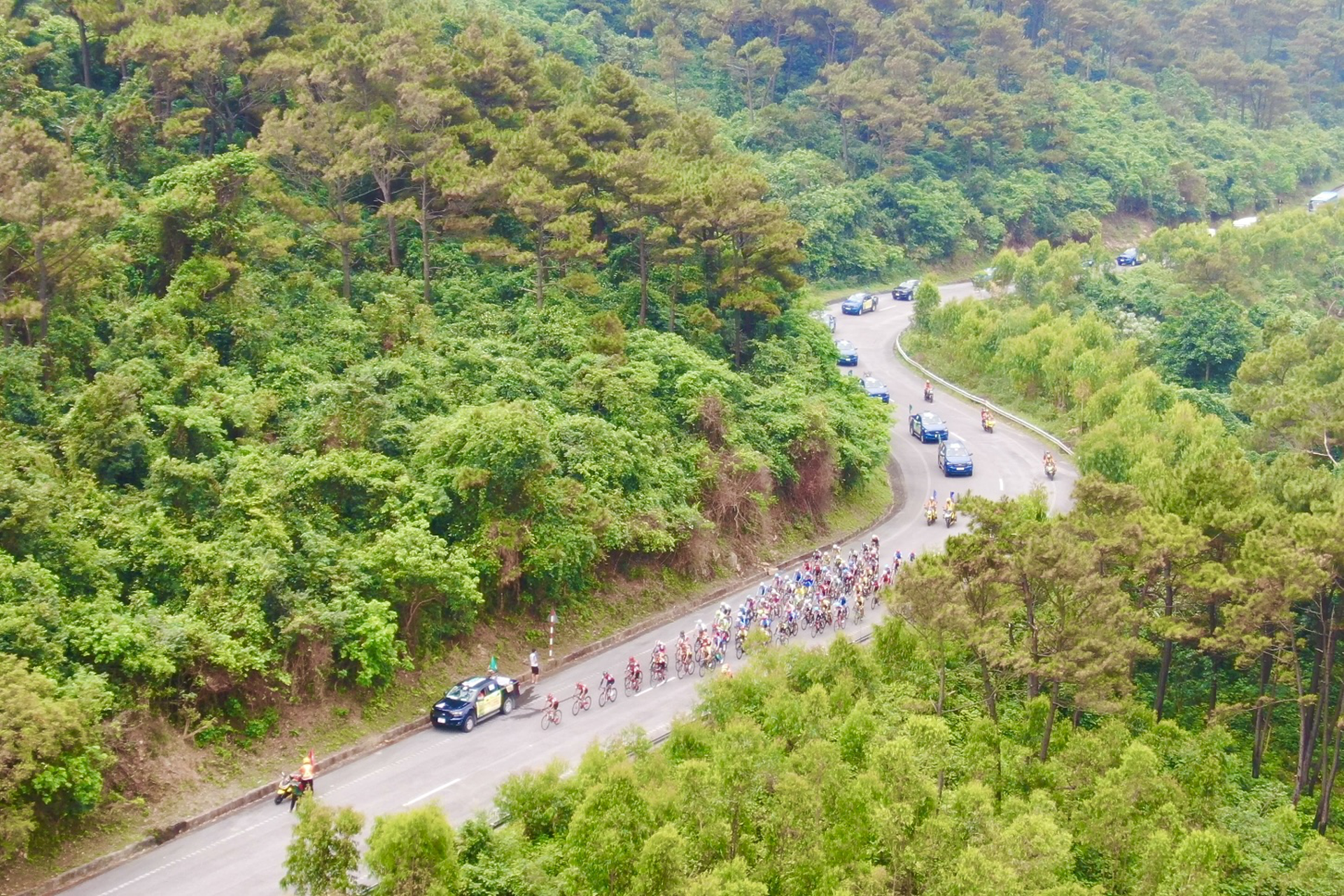 C&uacute;p Truyền h&igrave;nh TP HCM 2022: Thương binh Tấn Ho&agrave;i thắng chặng, &Aacute;o xanh đổi chủ - Ảnh 1.