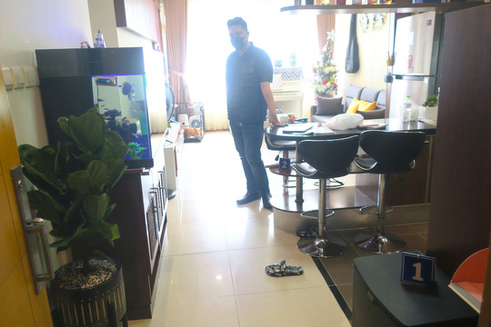 C&ocirc;ng an TP HCM đề nghị truy tố hai bị can trong vụ b&eacute; g&aacute;i bị bạo h&agrave;nh tử vong ở B&igrave;nh Thạnh - Ảnh 2.