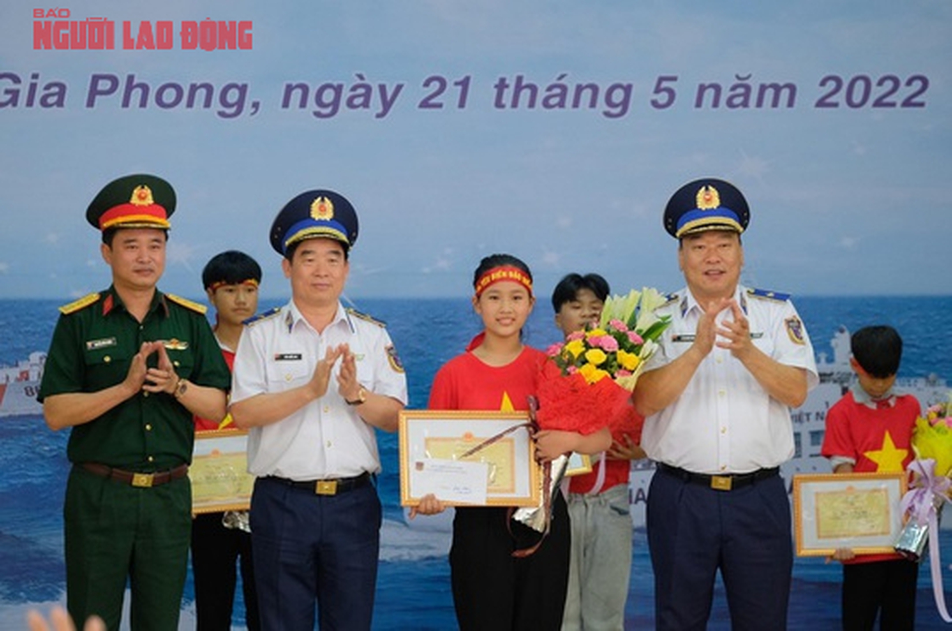 Ươm mầm Em y&ecirc;u biển đảo qu&ecirc; hương tr&ecirc;n đất cố đ&ocirc; - Ảnh 11.