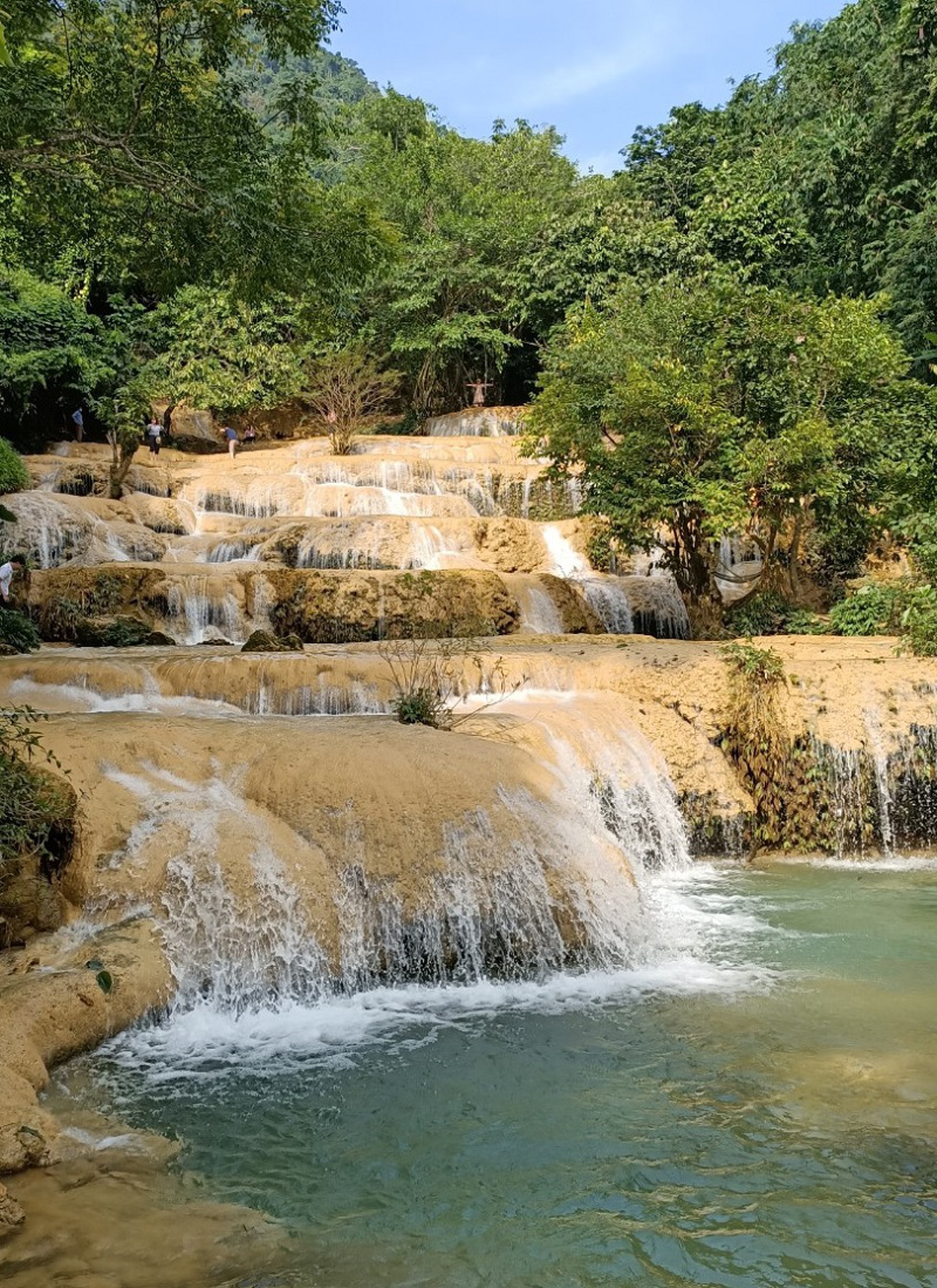 Ngắm th&aacute;c nước đẹp như tranh vẽ ở xứ Thanh l&ecirc;n tem Việt - Ảnh 5.