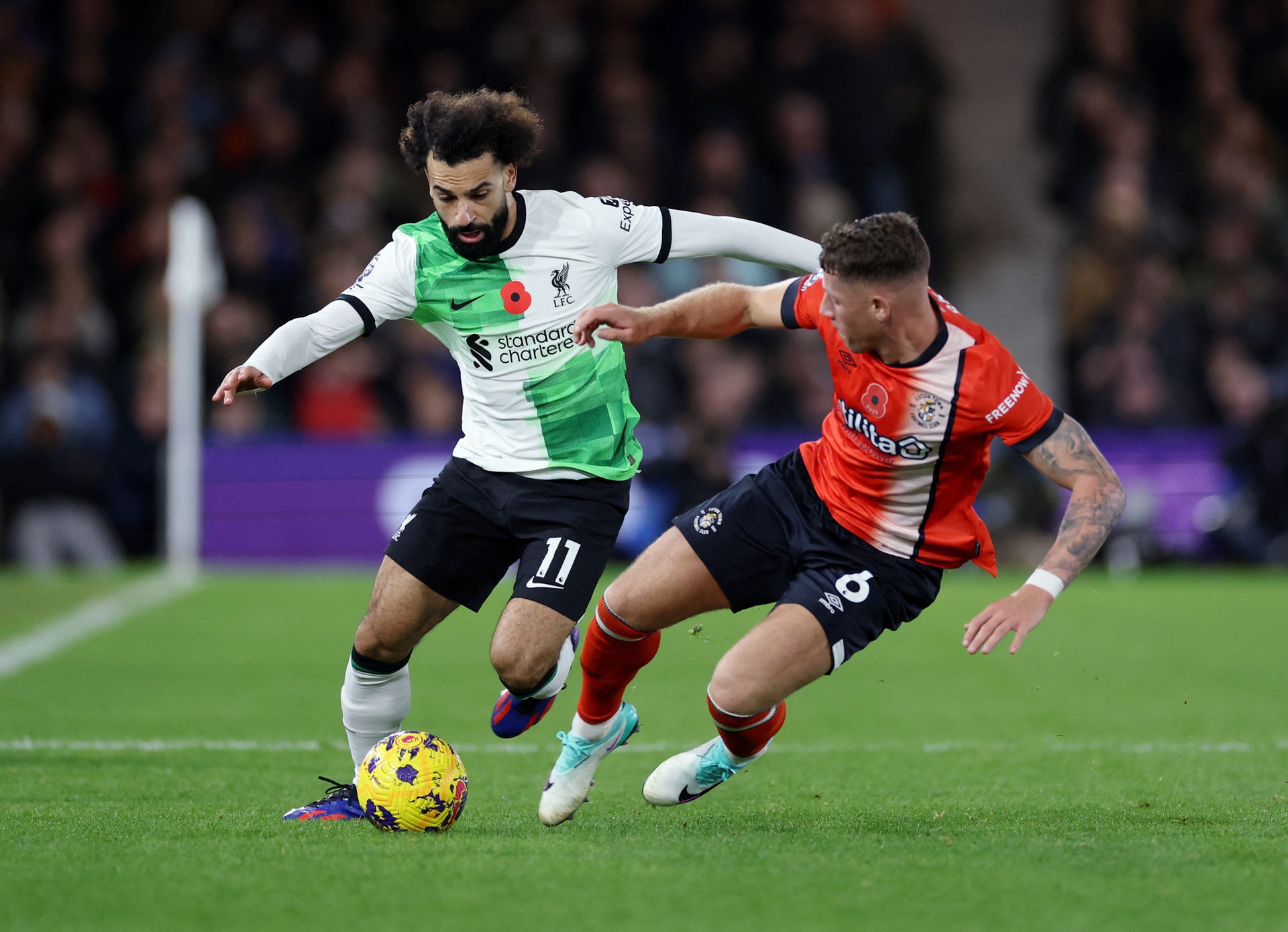 Liverpool bị t&acirc;n binh Luton Town chia điểm, n&oacute;ng rực bảng xếp hạng - Ảnh 1.