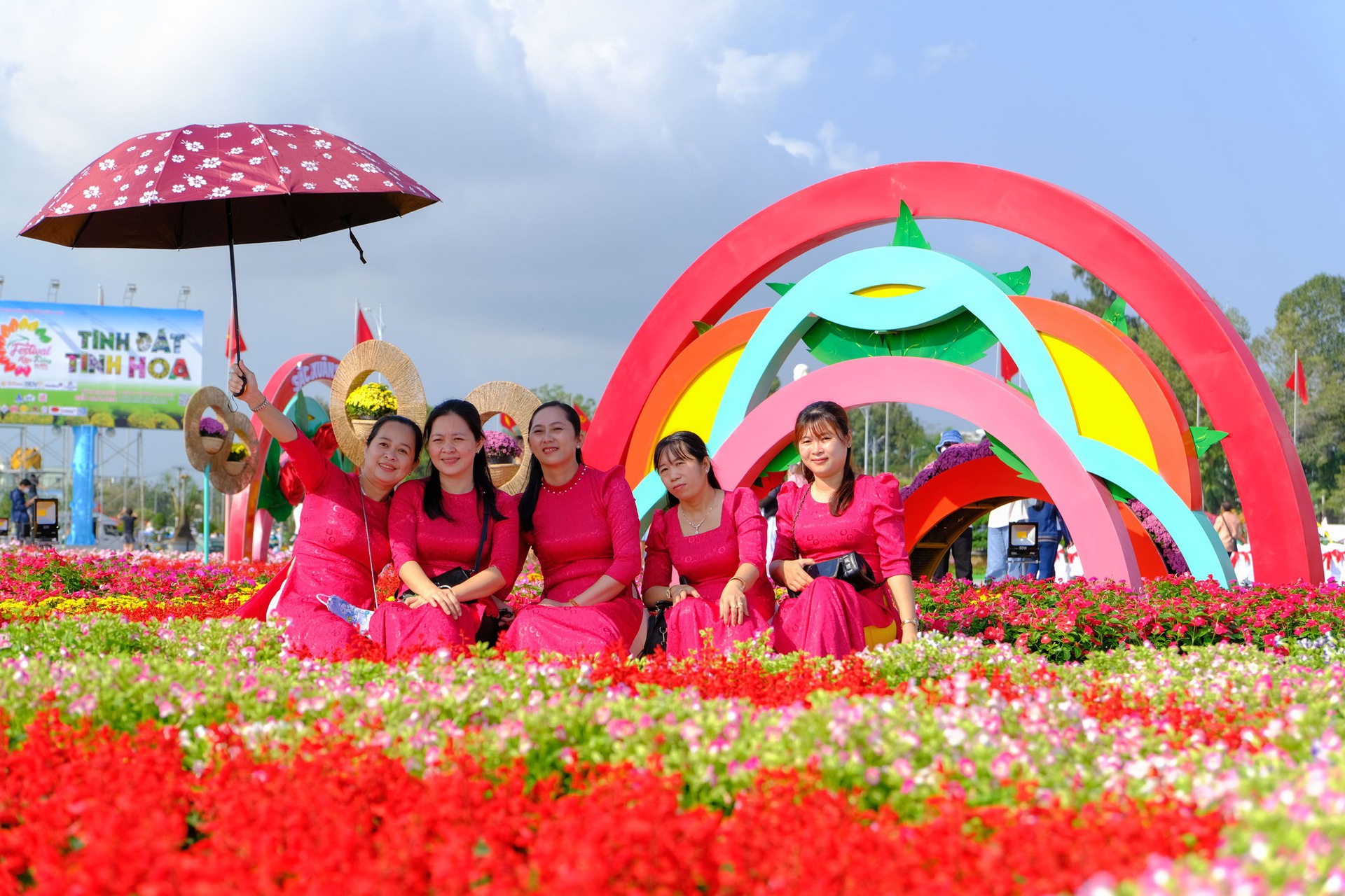 L&agrave;ng hoa Sa Đ&eacute;c tưng bừng sắc m&agrave;u - Ảnh 10.