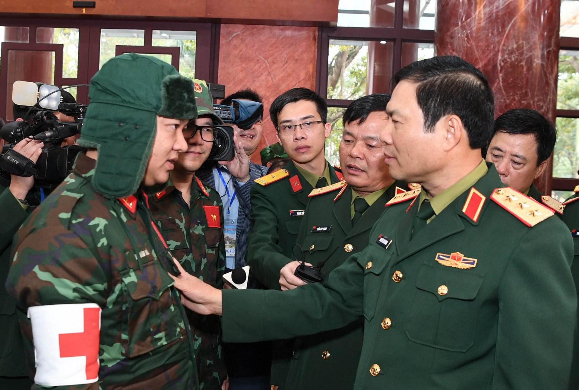 76 qu&acirc;n nh&acirc;n l&ecirc;n đường hỗ trợ, cứu trợ tại Thổ Nhĩ Kỳ - Ảnh 1.