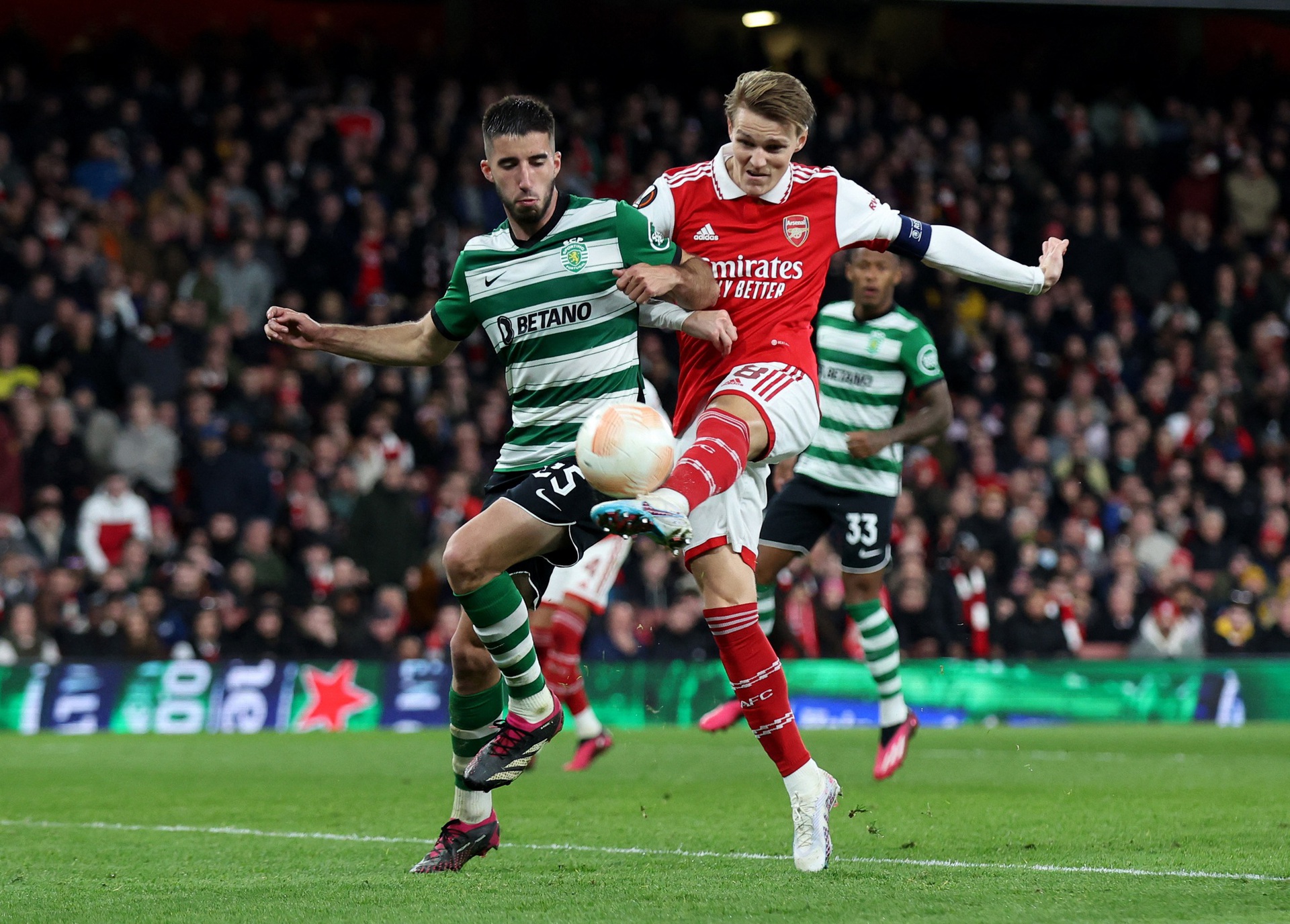 Arsenal thua sốc loạt lu&acirc;n lưu, dừng bước sớm Europa League - Ảnh 4.