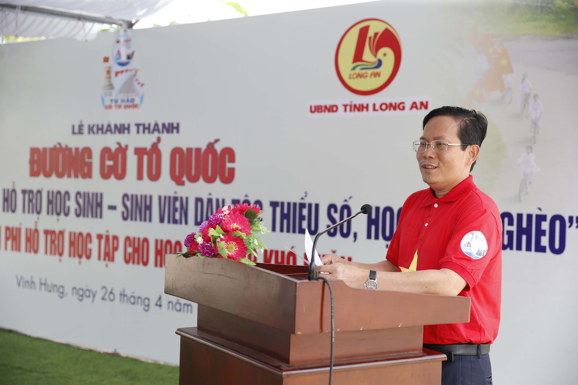 Đường cờ Tổ quốc đến với khu di t&iacute;ch lịch sử quốc gia Đồn Long Khốt - Ảnh 2.