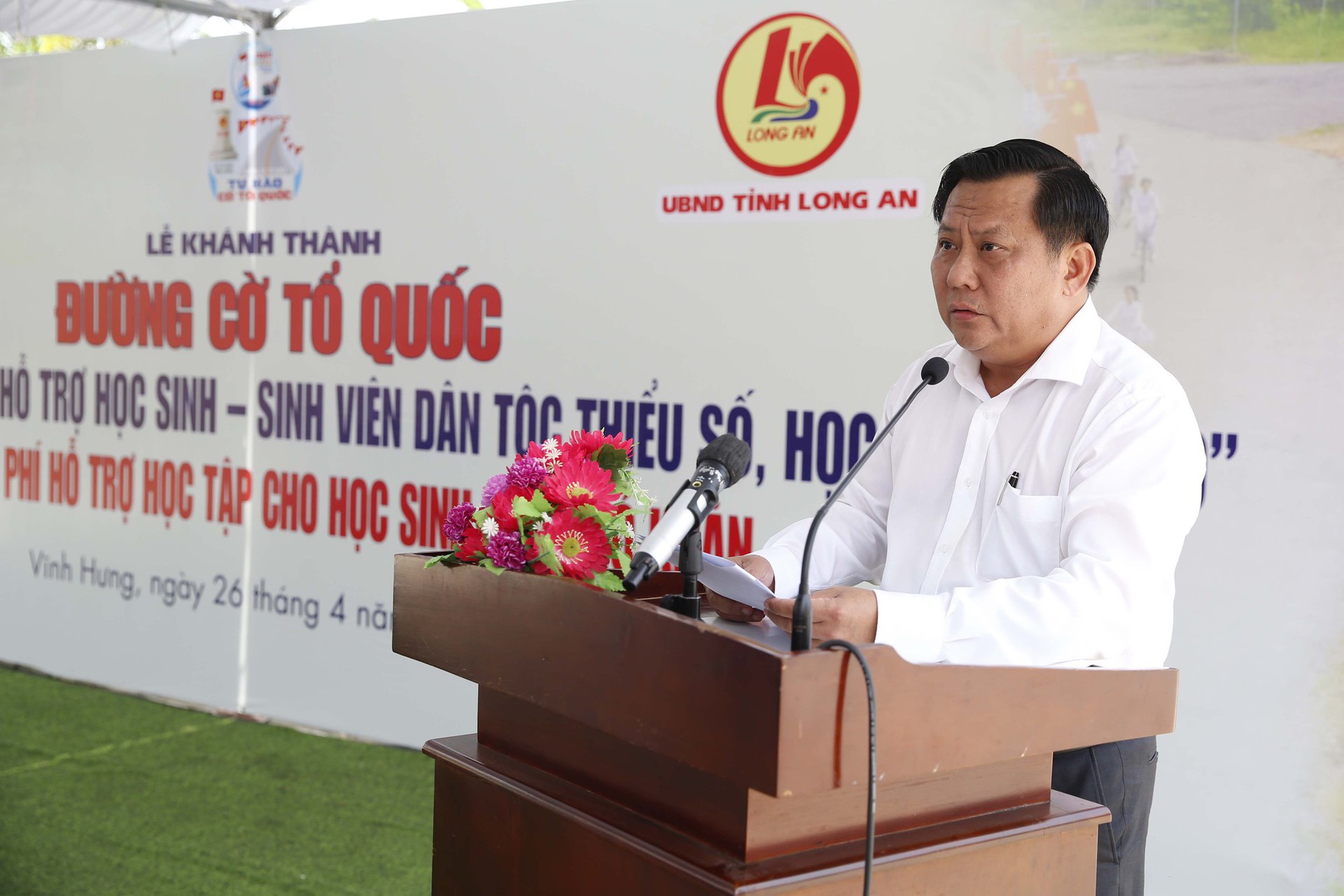 Đường cờ Tổ quốc đến với khu di t&iacute;ch lịch sử quốc gia Đồn Long Khốt - Ảnh 3.